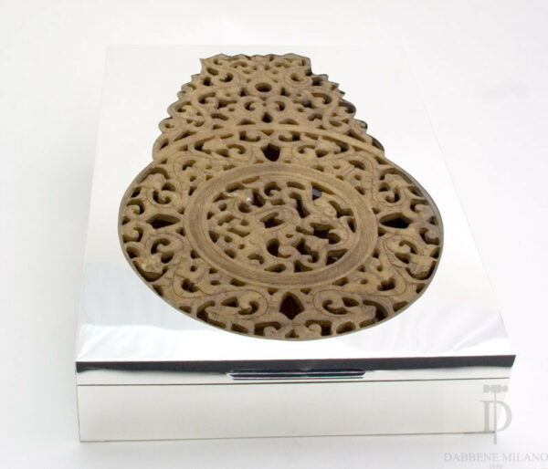 scatola giada pettine