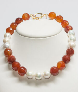 collana