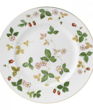 wedgwood-wild-strawberry-plate-032675035421_1