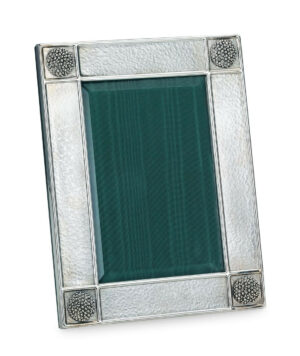 caviar-frame