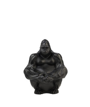 10600200-gorilla-sculpture