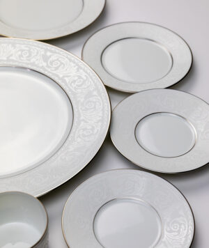 Robert-Haviland-C.-Parlon-Manufacture-de-Porcelaines-de-Limoges-presente-la-collection-Versailles-53